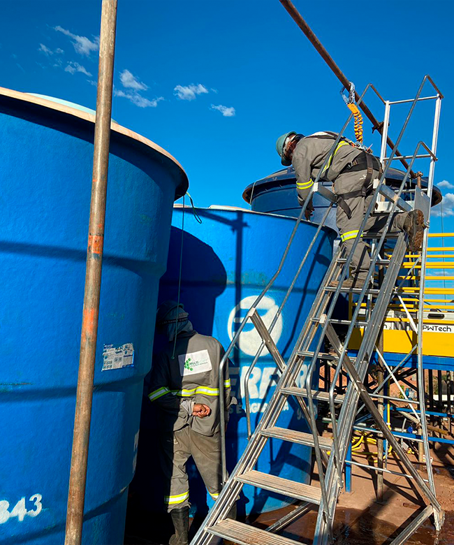 IMG DOBRA 01 MULTISTAFF 04